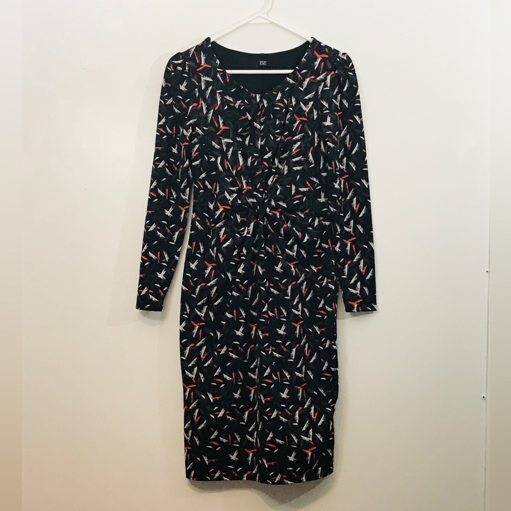 F&F dress Beautiful for church,parties,get together’s.The size is a medium.$25